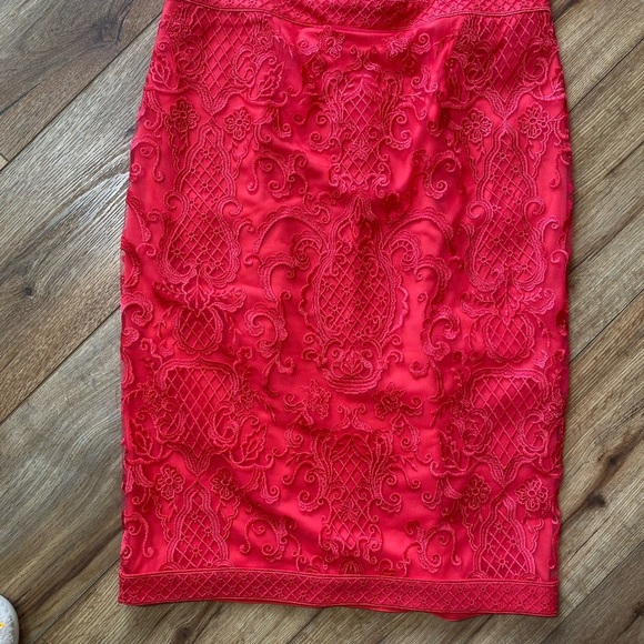 Tadashi Shoji Embroidered Tulle Keyhole Neckline Dress Coral - Picture 2 of 11